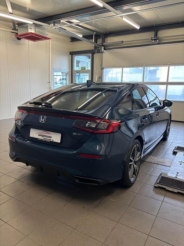 Neu Honda Civic Advance 183 PS (134 kW) 2026 Blau Limousine