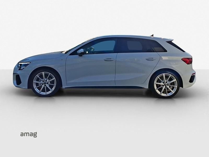 Gebraucht Audi A3 Sportback e-tron S-Line 150 PS (110 kW) 2023 Kleinwagen