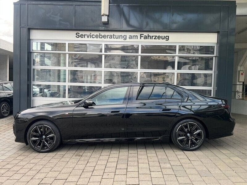 Gebraucht BMW 740 M Sport 286 PS (210 kW) 2024 Limousine