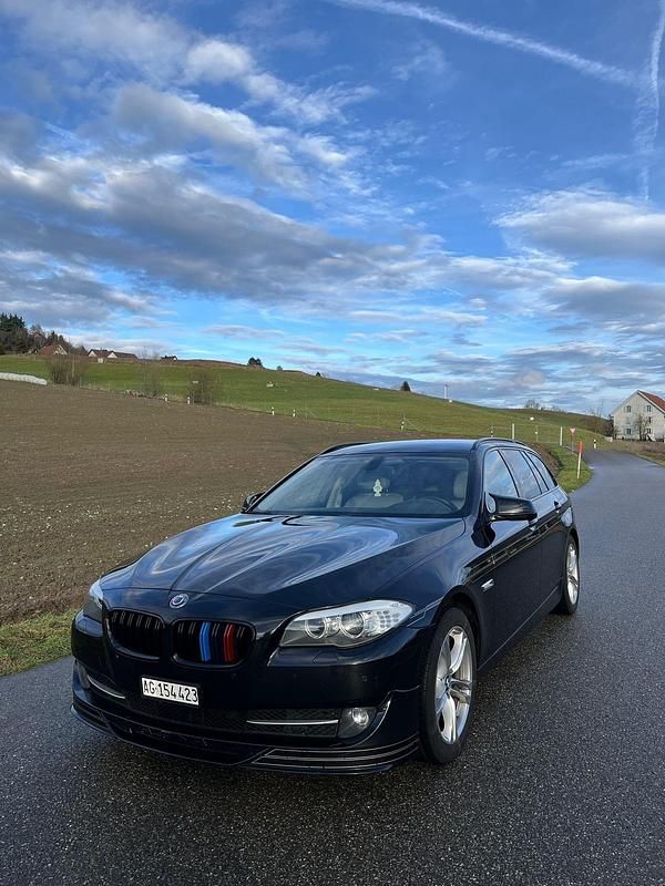 Gebraucht BMW 525 204 PS (150 kW) 2010 Kombi