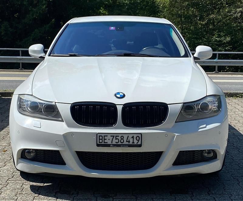 Gebraucht 2011 BMW 320 | CHF 8’500 (Fairer Preis) - Bild 1/4