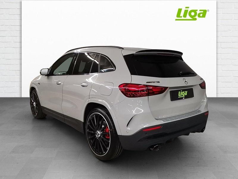 Neu Mercedes GLA35 AMG AMG 320 PS (235 kW) 2025 SUV