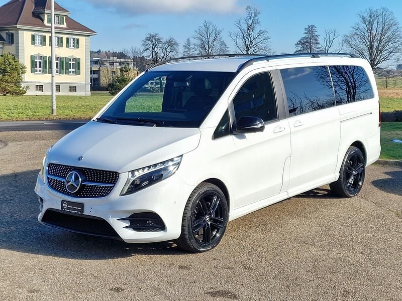 Gebraucht Mercedes V300 Avantgarde 239 PS (175 kW) 2023 Van / Kleinbus