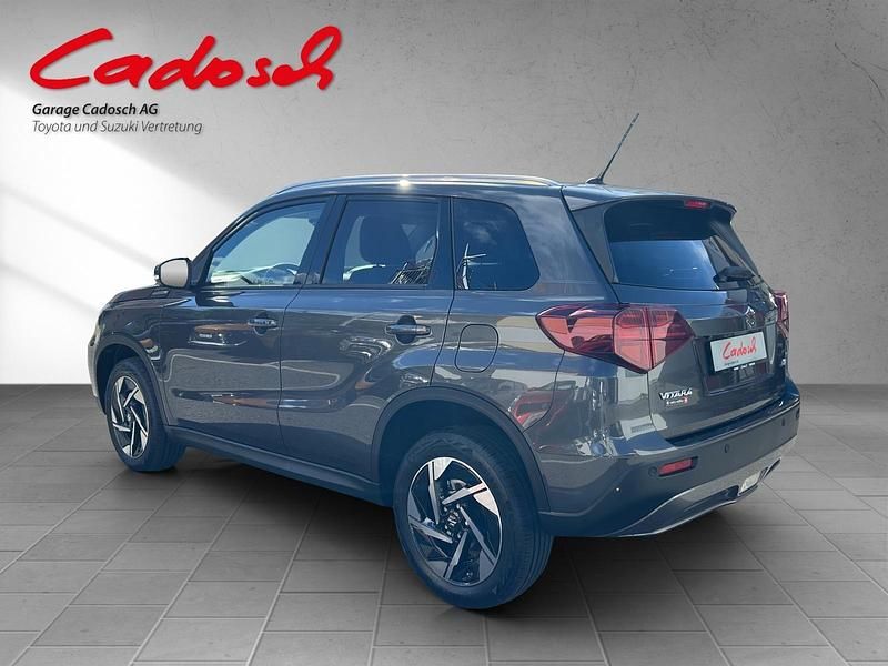 Neu Suzuki Vitara 110 PS (80 kW) 2025 Schwarz SUV
