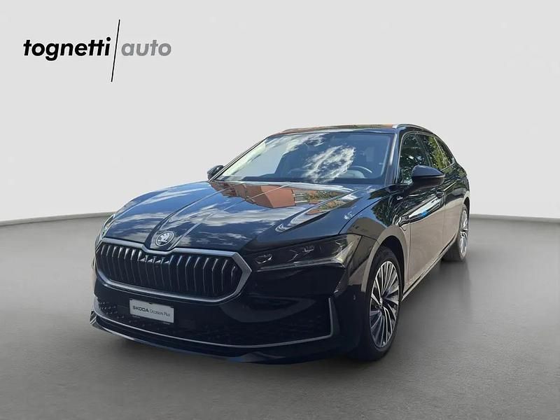Schwarz Gebraucht 2025 Skoda Superb LAURIN & KLEMENT Kombi | CHF 49’150 - Bild 1/4
