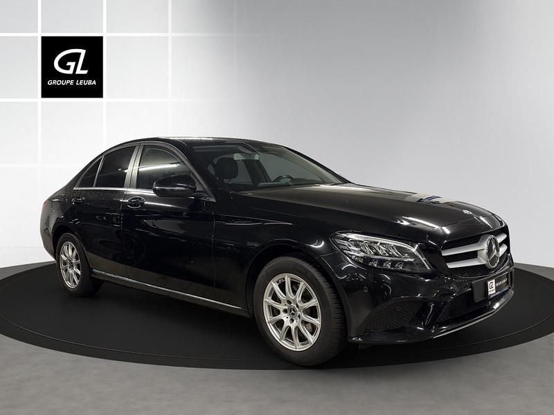 Gebraucht Mercedes C200 160 PS (117 kW) 2020 Limousine