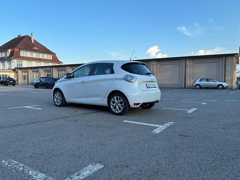 Gebraucht Renault Zoe LIMITED 80 kW (109 PS) 2018 Kleinwagen