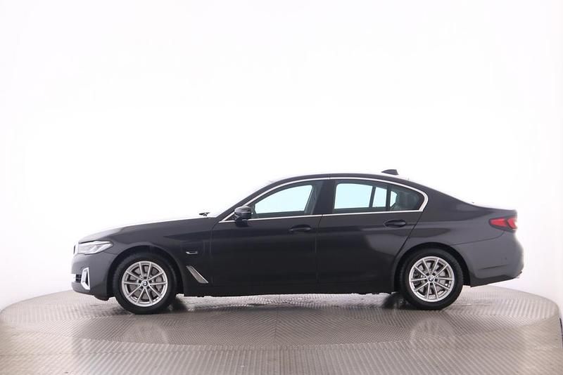 Gebraucht BMW 530e Comfort Edition 292 PS (214 kW) 2022 Anthrazit Limousine