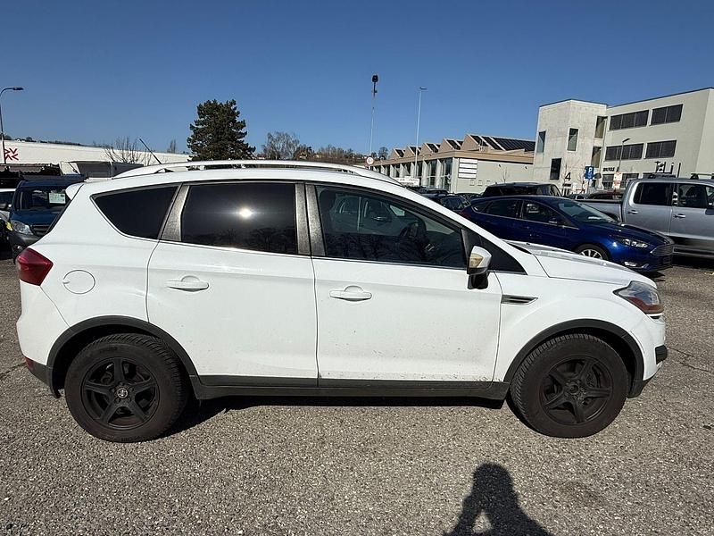 Gebraucht Ford Kuga 140 PS (102 kW) 2011 SUV