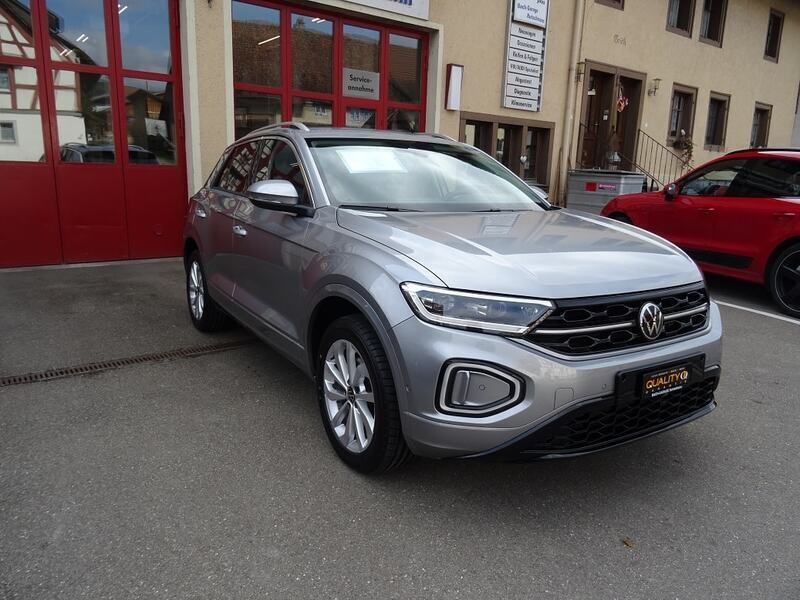 Gebraucht VW T-Roc Style 150 PS (110 kW) 2023 SUV