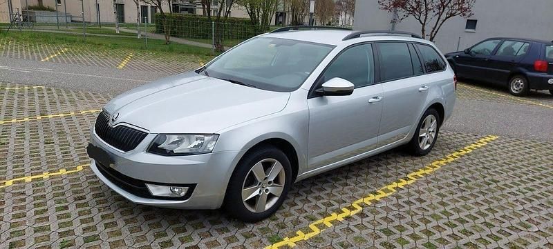 Gebraucht Skoda Octavia Style 184 PS (135 kW) 2015 Kombi