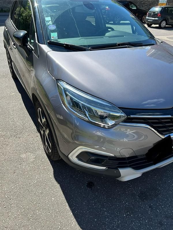 Gebraucht 2019 Renault Captur Intens SUV | CHF 10’500 (Etwas zu teuer) - Bild 1/4