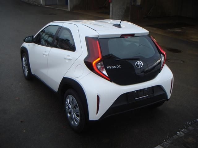 Gebraucht Toyota Aygo X Comfort 72 PS (52 kW) 2025 Weiss SUV