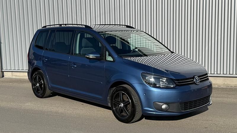 Gebraucht VW Touran Highline 140 PS (102 kW) 2013 Van / Kleinbus