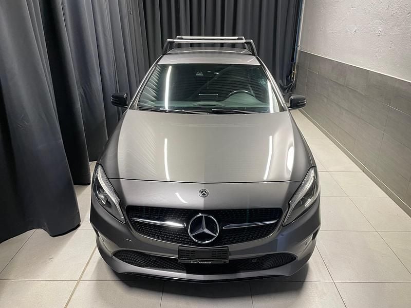 Gebraucht Mercedes A180 AMG line 122 PS (89 kW) 2018