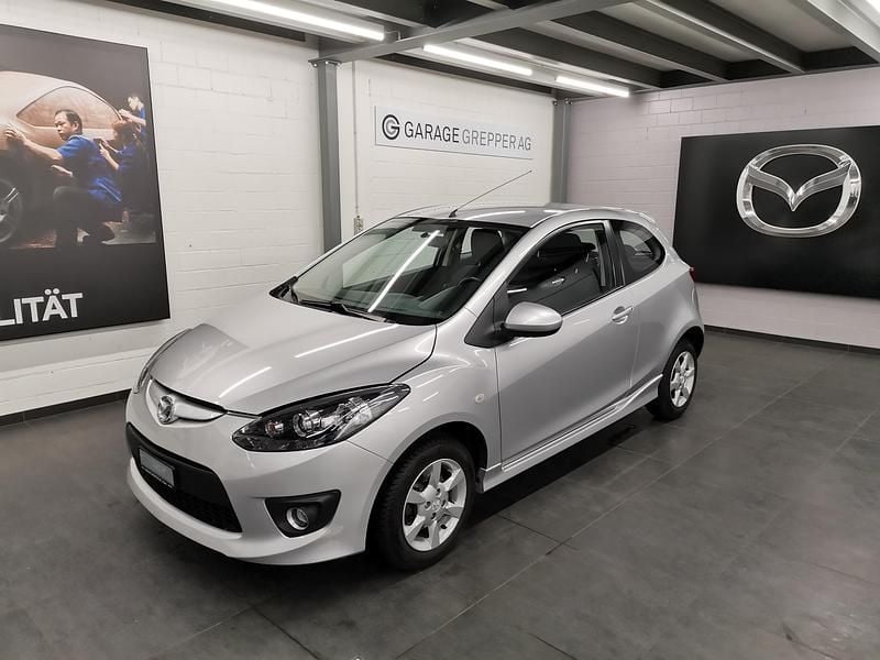 Silber Gebraucht 2011 Mazda 2 Inclusive Limousine | CHF 4’500 (Guter Preis) - Bild 1/4