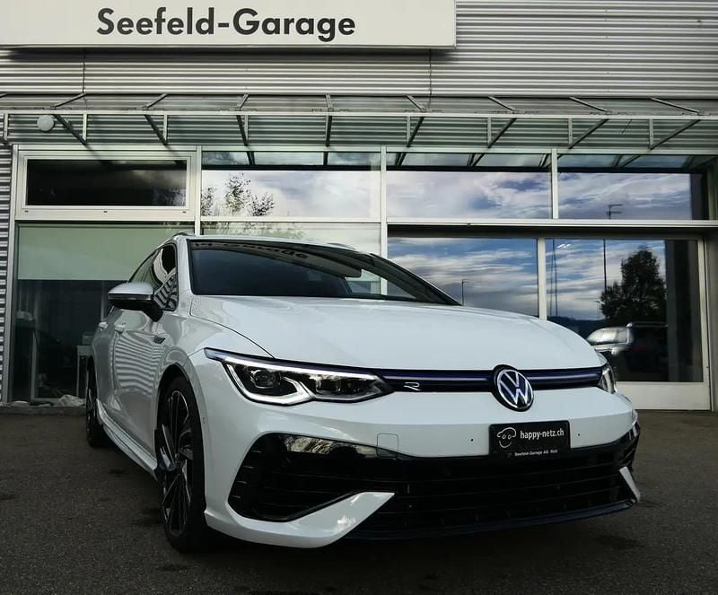 Gebraucht VW Golf VIII R 320 PS (235 kW) 2025 Weiss Kombi