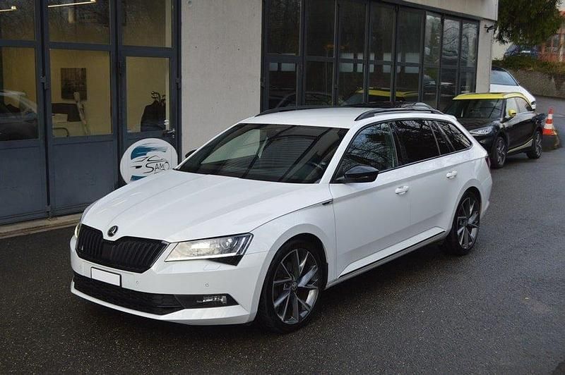 Gebraucht Skoda Superb SportLine 190 PS (139 kW) 2017 Kombi