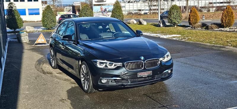Gebraucht BMW 330 M Sport 258 PS (189 kW) 2016