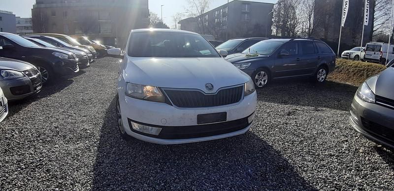 Gebraucht Skoda Rapid Ambition 105 PS (77 kW) 2013 Kleinwagen
