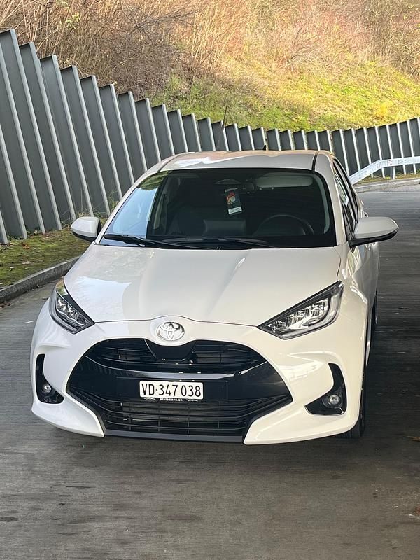 Gebraucht 2025 Toyota Yaris Hybrid Trend | CHF 23’700 (Guter Preis) - Bild 1/4