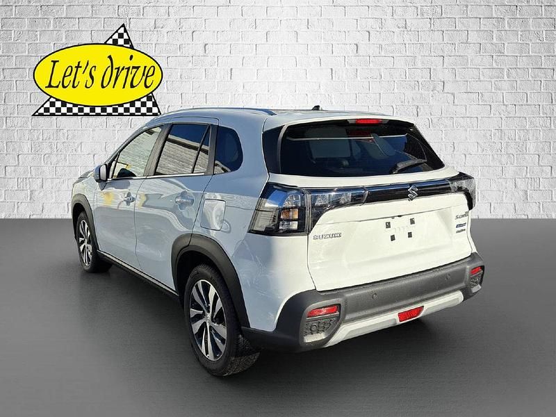 Gebraucht Suzuki SX4 140 PS (102 kW) 2022 Limousine