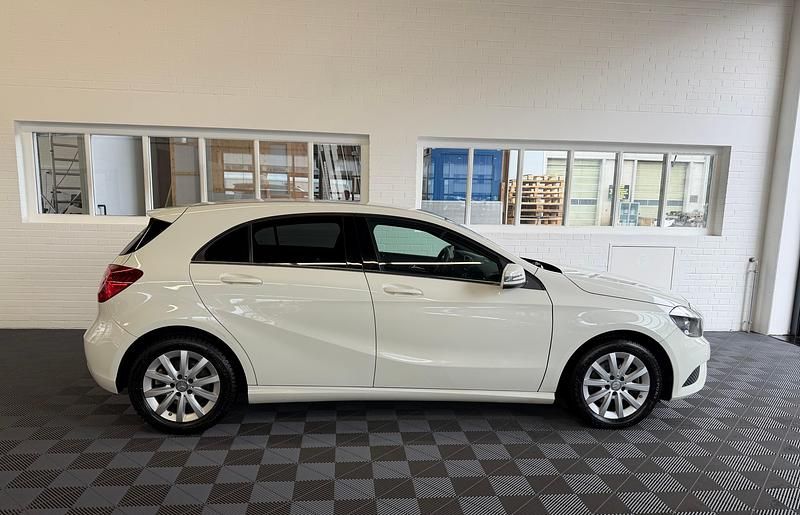 Gebraucht Mercedes A200 Style 136 PS (100 kW) 2015 Limousine