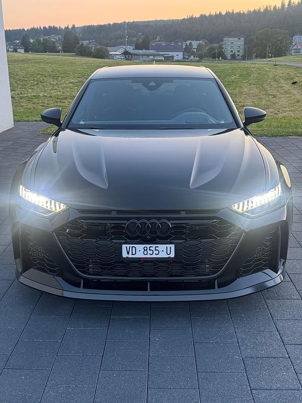 Gebraucht 2024 Audi RS6 Kombi | CHF 229’900 - Bild 1/4