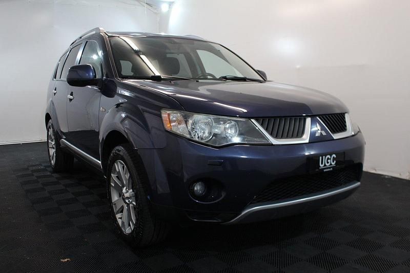 Gebraucht 2009 Mitsubishi Outlander Intense SUV | CHF 6’999 (Fairer Preis) - Bild 1/4
