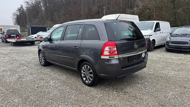 Gebraucht Opel Zafira Cosmo 150 PS (110 kW) 2010 Van / Kleinbus