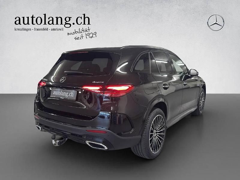 Gebraucht Mercedes GLC300e AMG line 333 PS (244 kW) 2024 SUV