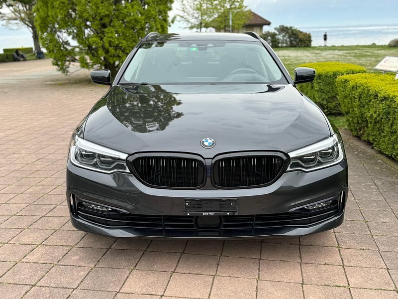 Gebraucht 2017 BMW 520 Sport Line Kombi | CHF 16’500 (Fairer Preis) - Bild 1/4