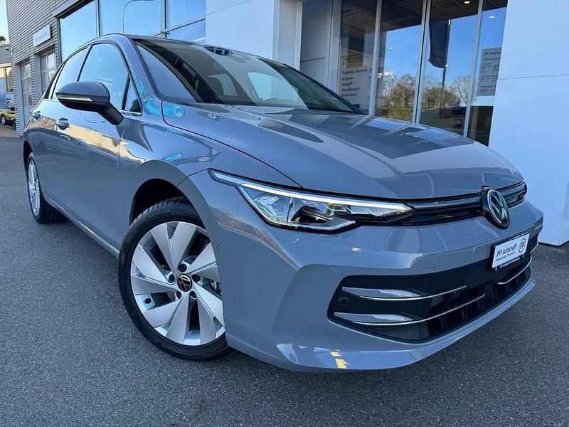Gebraucht VW Golf VIII Style 204 PS (150 kW) 2025 Gray