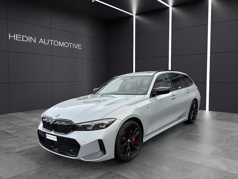 Grau Gebraucht 2024 BMW M340 Comfort Edition Limousine | CHF 62’900 (Teuer) - Bild 1/4