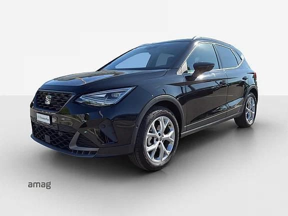 Midnight black metallic Gebraucht 2024 Seat Arona FR SUV | CHF 22’990 (Etwas zu teuer) - Bild 1/4