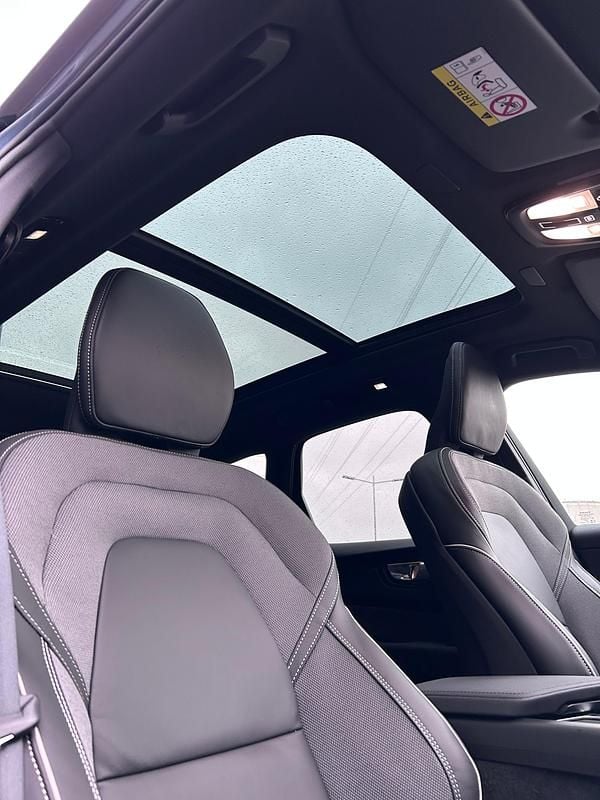 Neu Volvo XC60 250 PS (183 kW) 2025 SUV