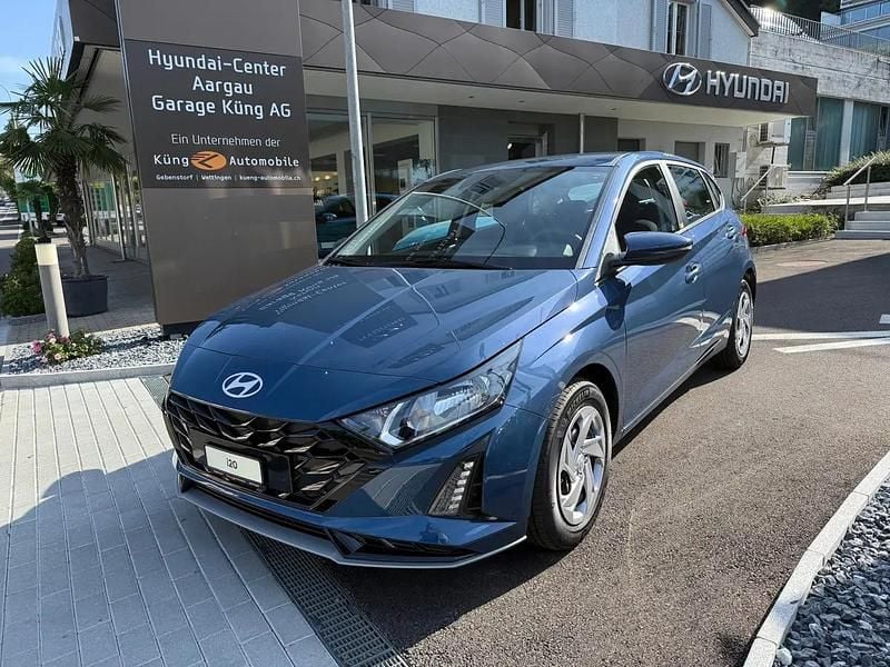 Anthracite Neu 2025 Hyundai i20 | CHF 23’750 (Superpreis) - Bild 1/4