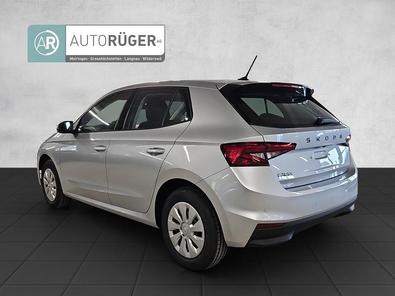 Neu Skoda Fabia Selection 95 PS (69 kW) 2025 Silber Kleinwagen
