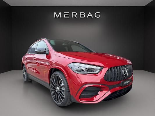 Neu Mercedes GLA35 AMG AMG 306 PS (225 kW) 2025 Rot SUV