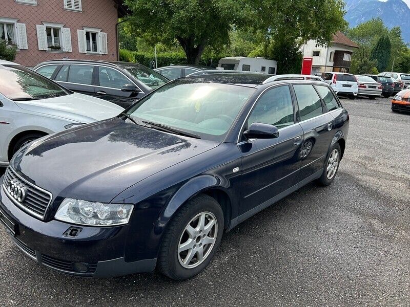 Gebraucht 2003 Audi A4 Kombi | CHF 3’200 (Etwas zu teuer) - Bild 1/4