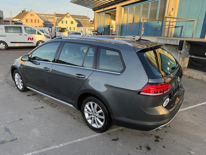 Gebraucht VW Golf Alltrack 184 PS (135 kW) 2019 Kombi