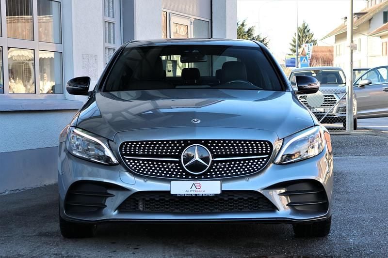Gebraucht Mercedes C220 AMG line 194 PS (142 kW) 2019 Limousine