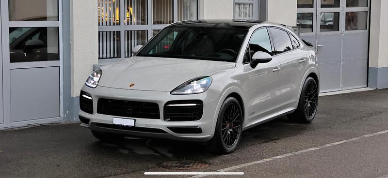 Gebraucht 2021 Porsche Cayenne GTS SUV | CHF 88’900 (Fairer Preis) - Bild 1/4