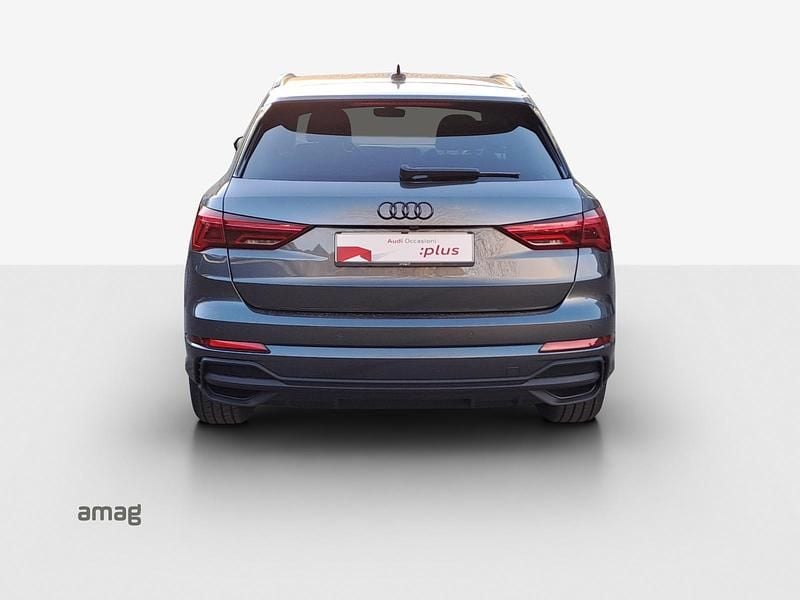 Gebraucht Audi Q3 Attraction 150 PS (110 kW) 2022 Daytonagrau perleffekt SUV