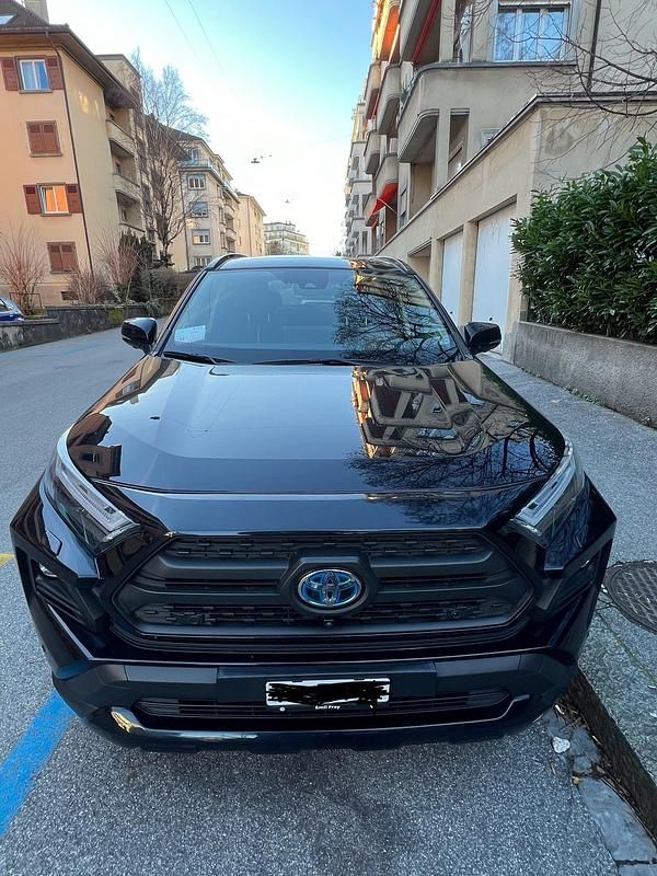 Gebraucht Toyota RAV4 Hybrid 222 PS (163 kW) 2023 SUV