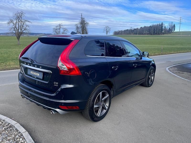 Gebraucht Volvo XC60 R-Design Momentum 215 PS (158 kW) 2014 SUV