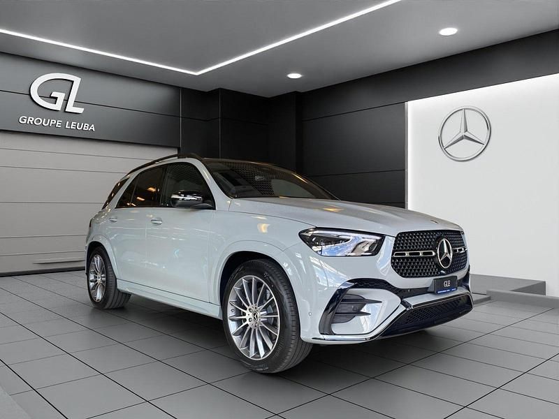 Gebraucht Mercedes GLE300 269 PS (197 kW) 2025 Grau SUV