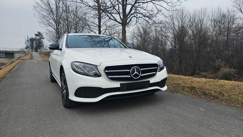 Gebraucht Mercedes E220 Avantgarde 194 PS (142 kW) 2017