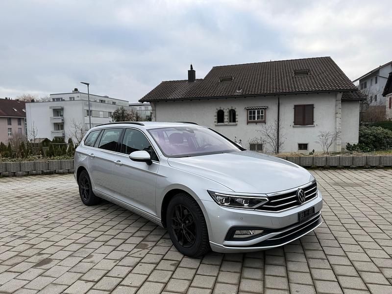 Gebraucht VW Passat Elegance 200 PS (147 kW) 2021