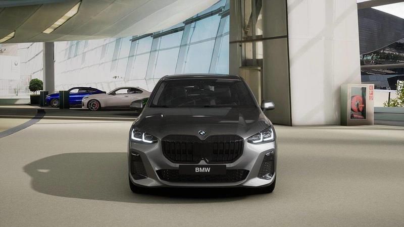 Gebraucht BMW 218 M Sport 150 PS (110 kW) 2023 Van / Kleinbus